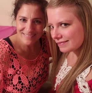 Meet your Posher, Lea